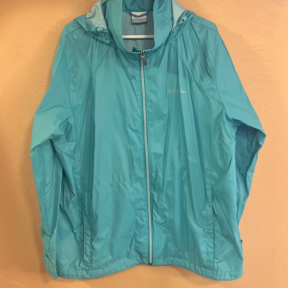 Columbia Woman’s Switchback Rain Jacket